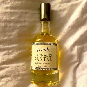 Fresh Cannibas Santal 30 ml